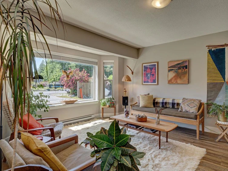 7900 Fawn Road, Halfmoon Bay, BC, V7Z 1C8 - 6