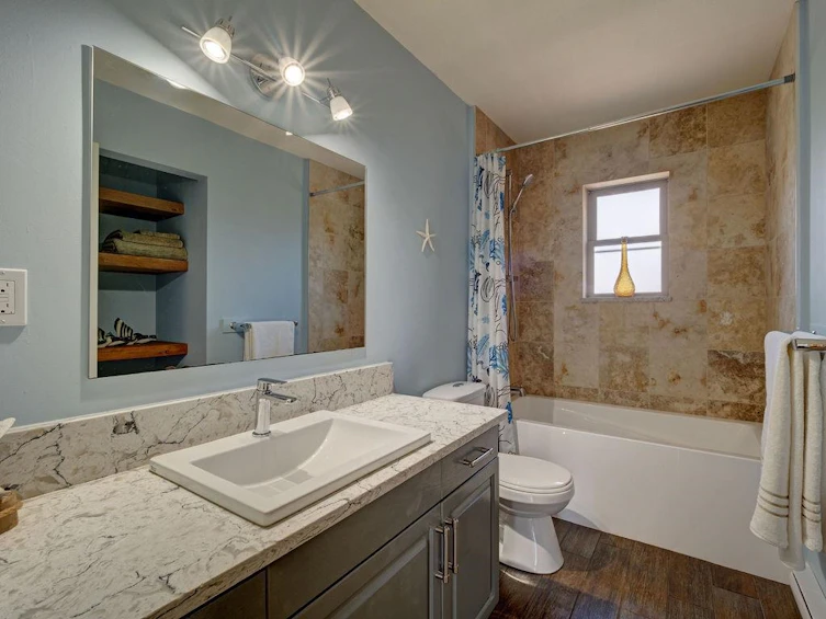 7900 Fawn Road, Halfmoon Bay, BC, V7Z 1C8 - 17
