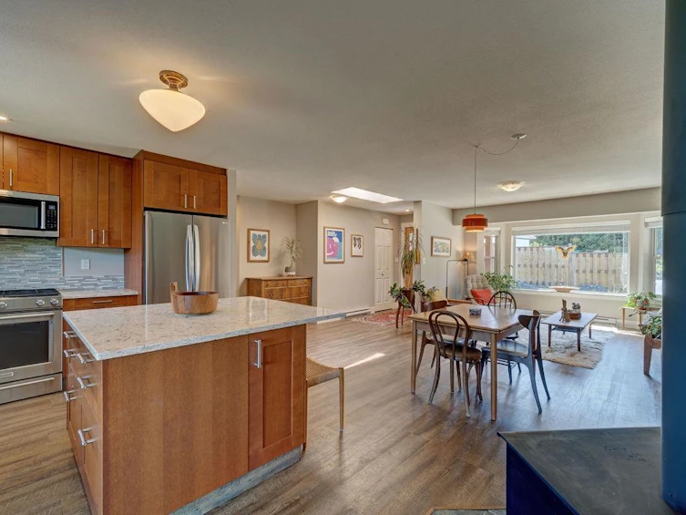 7900 Fawn Road, Halfmoon Bay, BC, V7Z 1C8 - 13