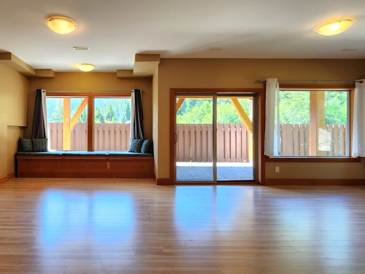 7457 Dogwood Street, Pemberton, BC, V0N 2L0 - 36