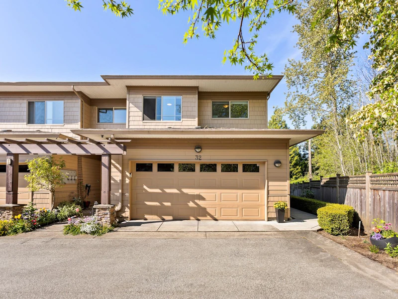 32 - 16655 64th Avenue, Surrey BC V3S 3V1