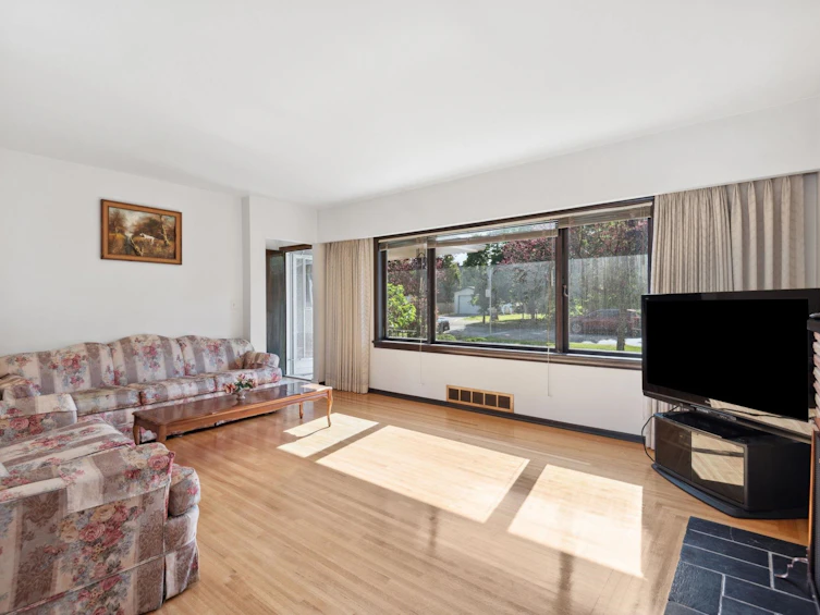 4262 Dumfries Street, Vancouver, BC, V5N 3T2 - 5