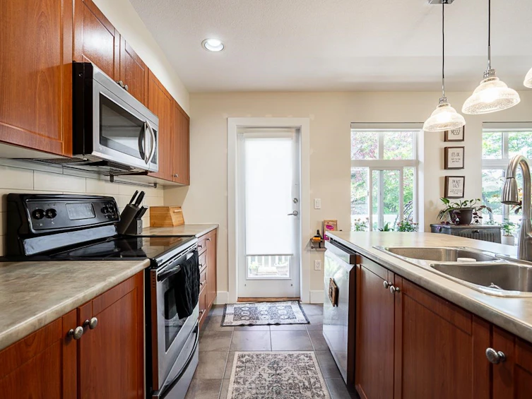83-16233 83 Avenue, Surrey, BC, V4N 0Z3 - 17