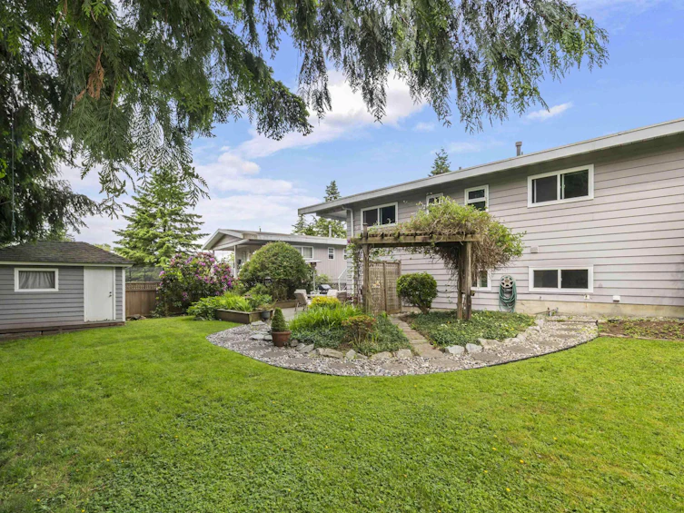 7352 Whitby Place, Delta, BC, V4C 4M7 - 36