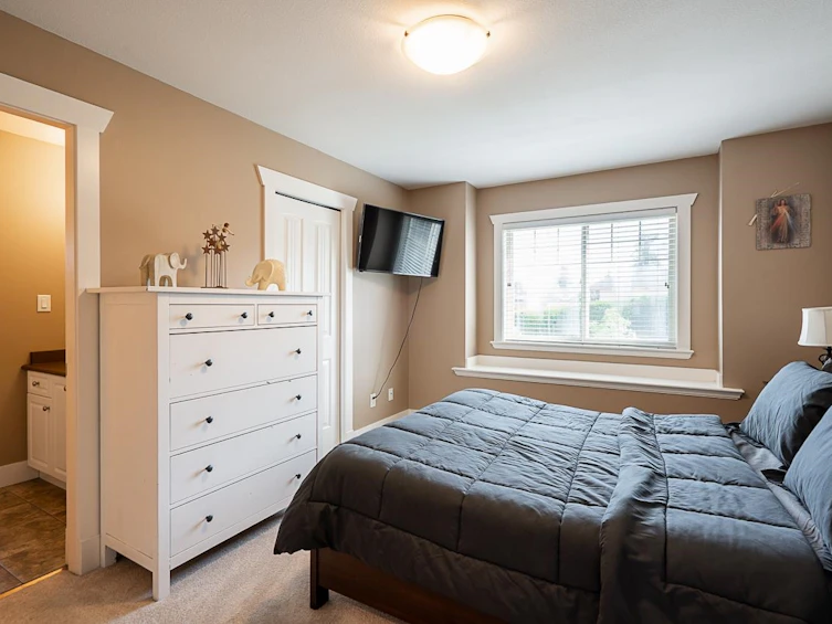 8741 163a Street, Surrey, BC, V4N 1C3 - 23
