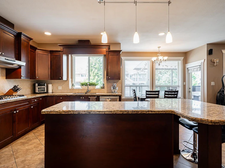 8741 163a Street, Surrey, BC, V4N 1C3 - 7
