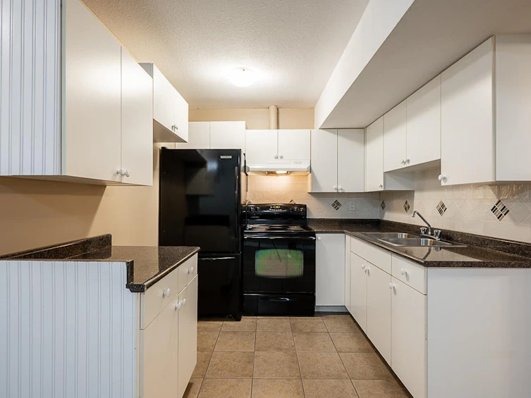 8741 163a Street, Surrey, BC, V4N 1C3 - 27