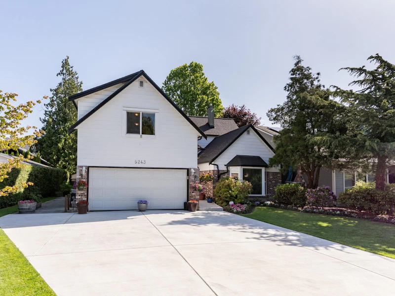 5243 Bentley Court, Delta BC V4K 4B2