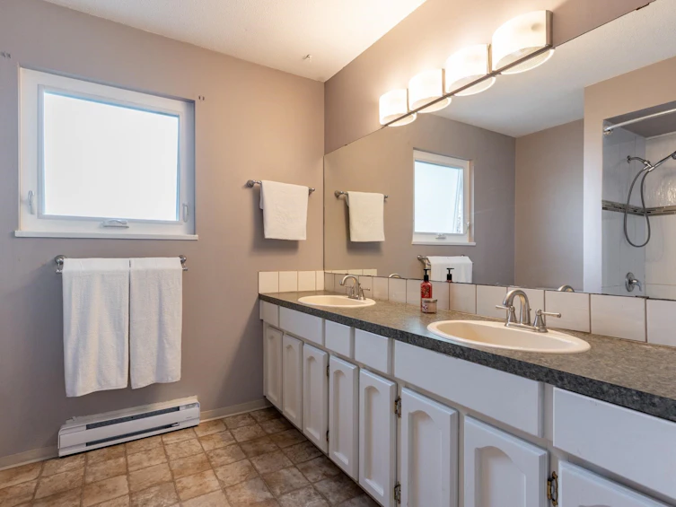 5243 Bentley Court, Delta, BC, V4K 4B2 - 25