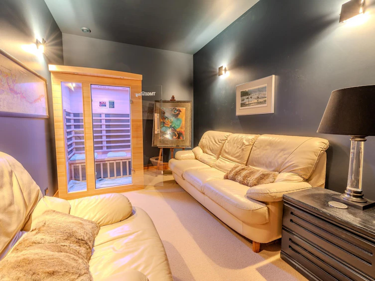 4865 Sunshine Coast Highway, Sechelt, BC, V7Z 0B6 - 29