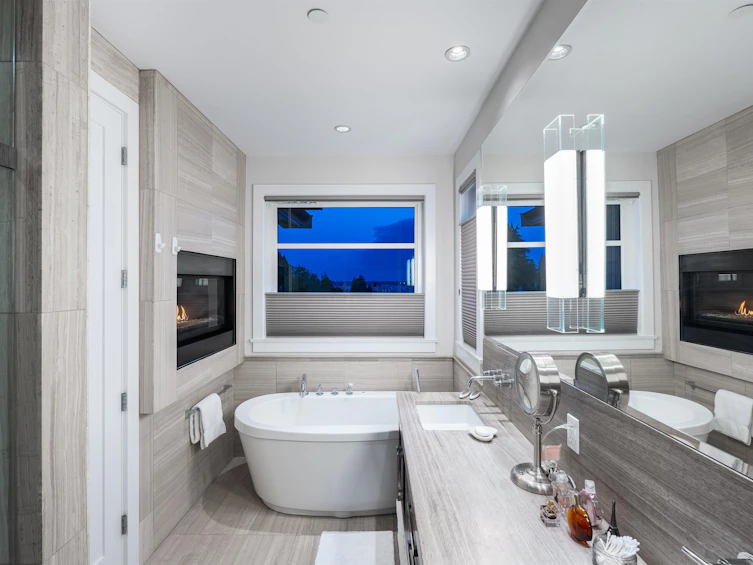 2130 Kings Avenue, West Vancouver, BC, V7V 2B8 - 38