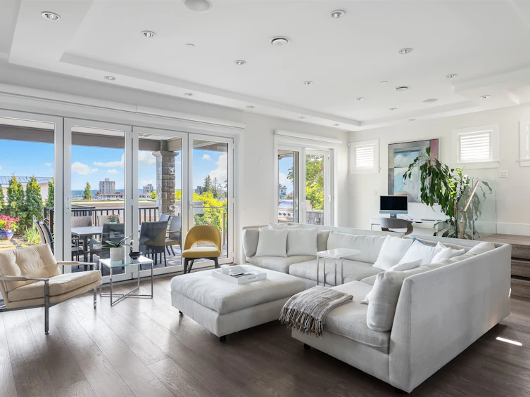 2130 Kings Avenue, West Vancouver, BC, V7V 2B8 - 3