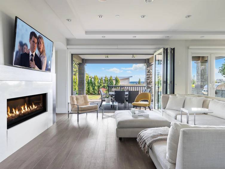 2130 Kings Avenue, West Vancouver, BC, V7V 2B8 - 4