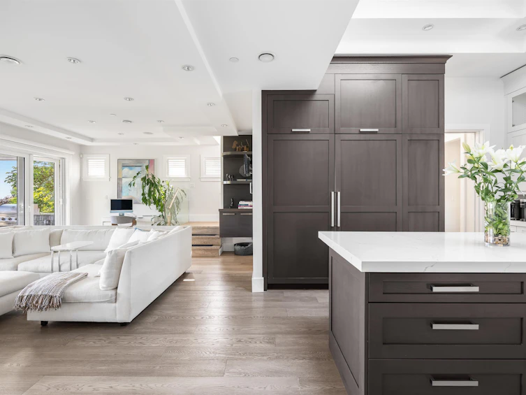 2130 Kings Avenue, West Vancouver, BC, V7V 2B8 - 6