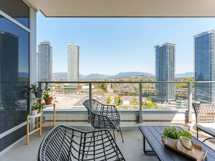 2404-2351 Beta Avenue, Burnaby, BC, V5C 0M2 - 14