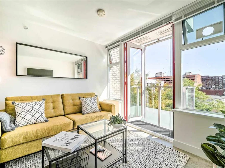 404-231 E Pender Street, Vancouver, BC, V6A 0G3 - 4