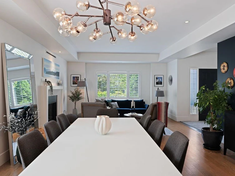 934 Forest Hills Drive, North Vancouver, BC, V7R 1N2 - 5