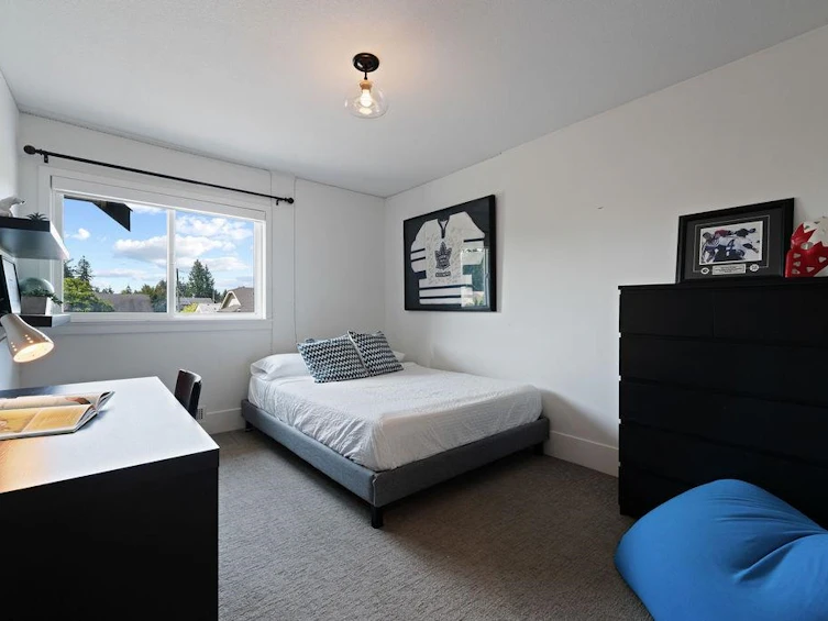 934 Forest Hills Drive, North Vancouver, BC, V7R 1N2 - 28