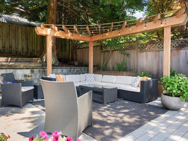934 Forest Hills Drive, North Vancouver, BC, V7R 1N2 - 32
