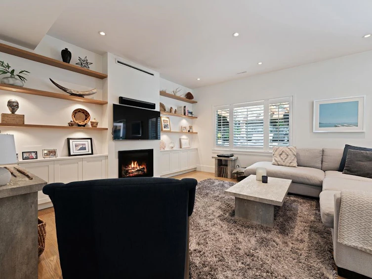 934 Forest Hills Drive, North Vancouver, BC, V7R 1N2 - 14