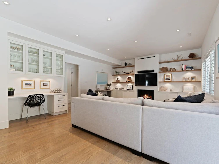 934 Forest Hills Drive, North Vancouver, BC, V7R 1N2 - 15