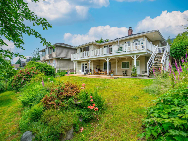2354 Mathers Avenue, West Vancouver, BC, V7V 2H6 - 2