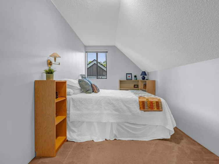 6060 Holland Street, Vancouver, BC, V6N 2B3 - 30