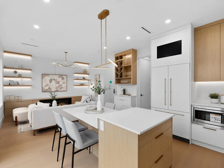 2-4579 Culloden Street, Vancouver, BC, V5V 4X7 - 7