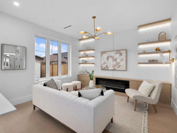 2-4579 Culloden Street, Vancouver, BC, V5V 4X7 - 2