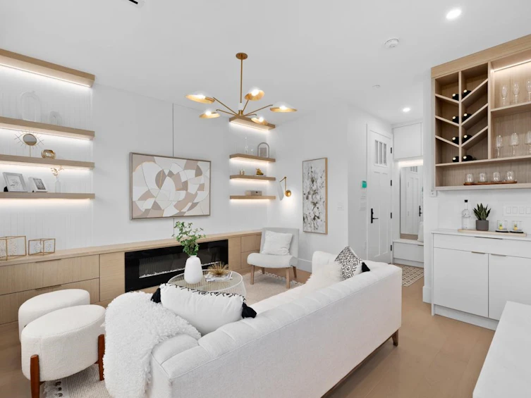 2-4579 Culloden Street, Vancouver, BC, V5V 4X7 - 3