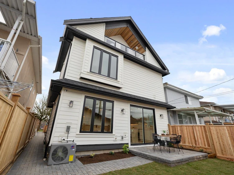 2-4579 Culloden Street, Vancouver, BC, V5V 4X7 - 28