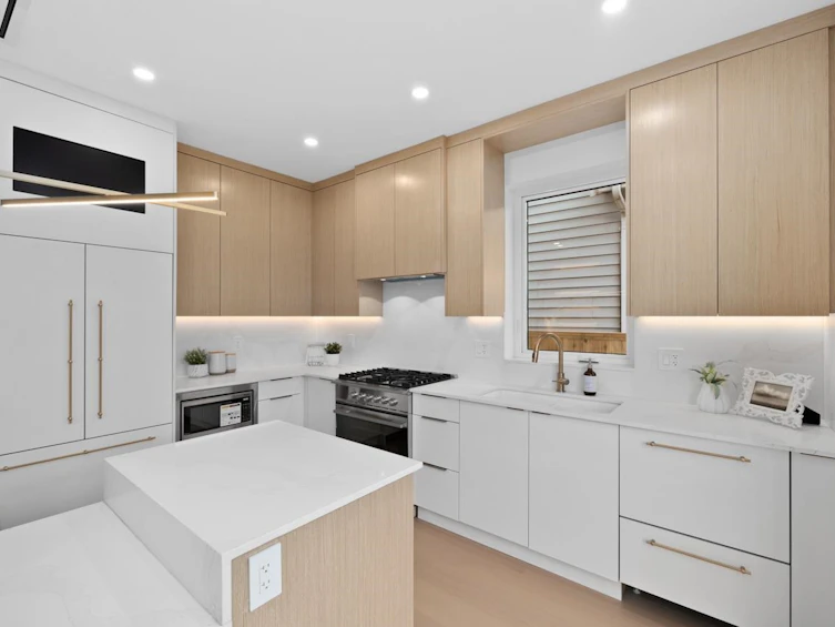 2-4579 Culloden Street, Vancouver, BC, V5V 4X7 - 9