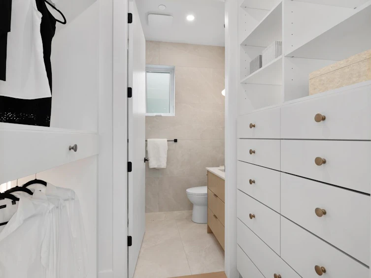 2-4579 Culloden Street, Vancouver, BC, V5V 4X7 - 16