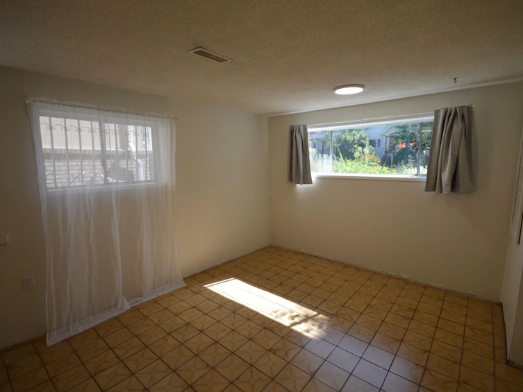 2611 Parker Street, Vancouver, BC, V5K 2T5 - 14