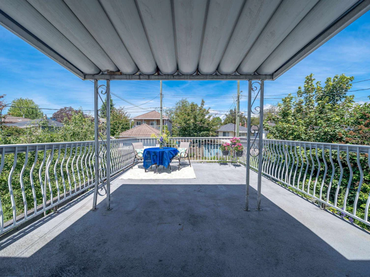 2611 Parker Street, Vancouver, BC, V5K 2T5 - 17
