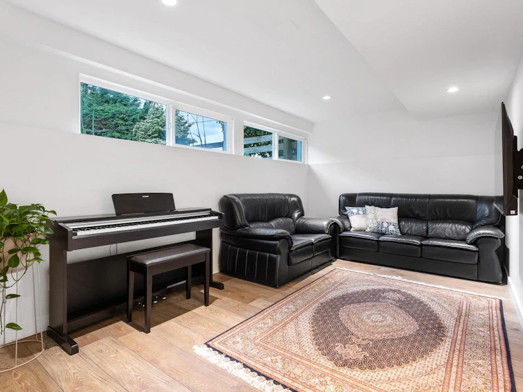 1050 Belvedere Drive, North Vancouver, BC, V7R 2C7 - 23