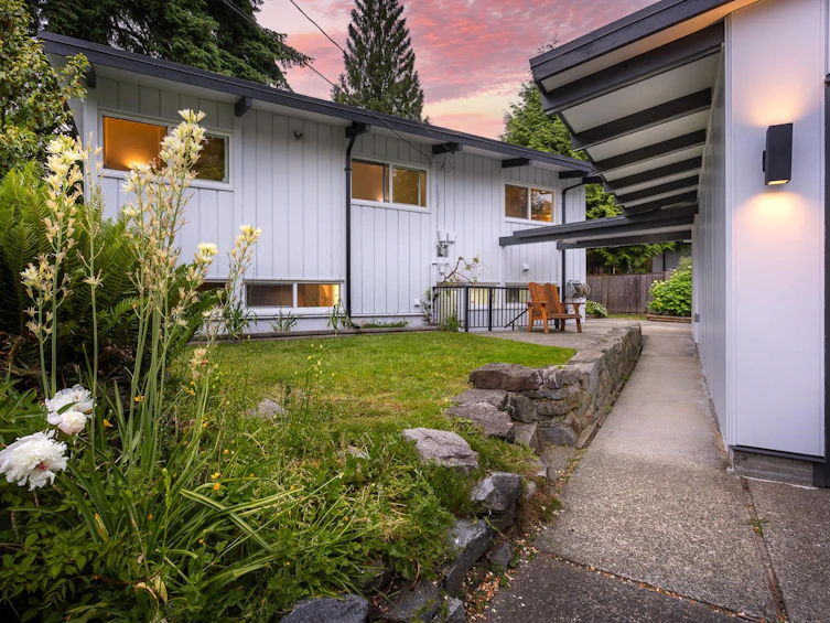 1050 Belvedere Drive, North Vancouver, BC, V7R 2C7 - 28