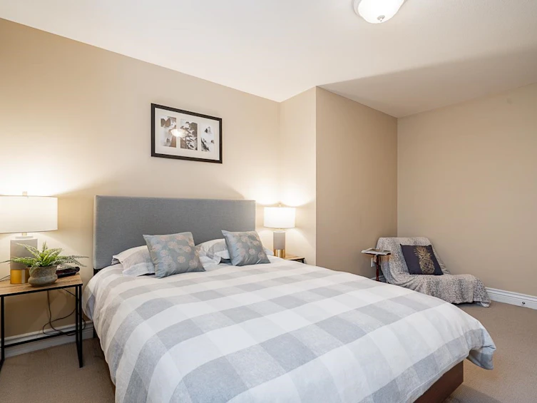 14633 72a Avenue, Surrey, BC, V3S 9L8 - 36