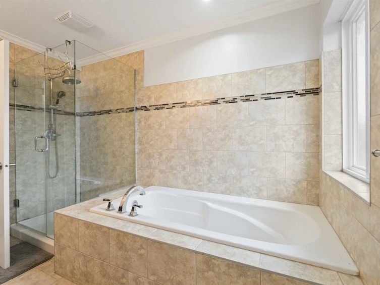 2949 Flagman Place, Abbotsford, BC, V4X 0A5 - 27