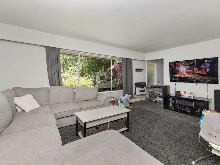 1009 Reed Road, Gibsons, BC, V0N 1V7 - 12