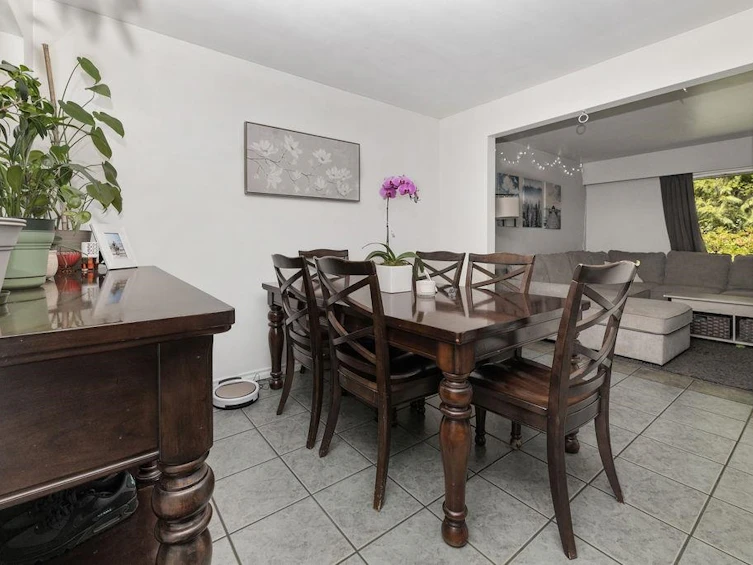 1009 Reed Road, Gibsons, BC, V0N 1V7 - 13