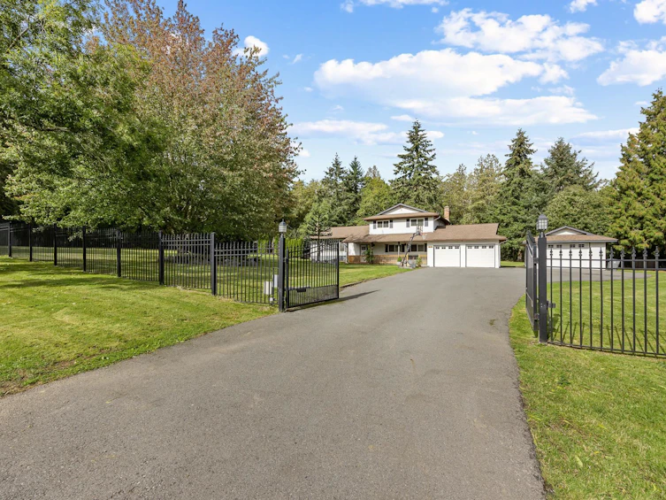 18335 21a Avenue, Surrey, BC, V3Z 9W2 - 32