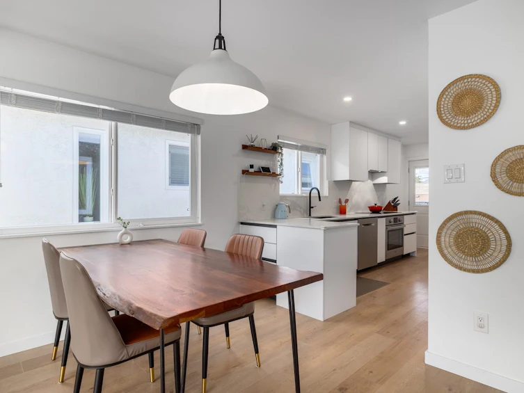 3151 E 23rd Avenue, Vancouver, BC, V5R 1B4 - 10