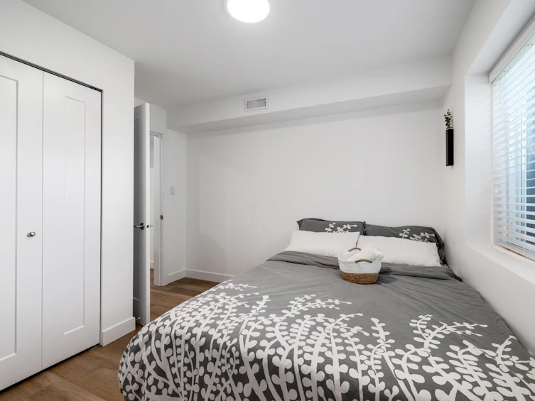 3151 E 23rd Avenue, Vancouver, BC, V5R 1B4 - 34