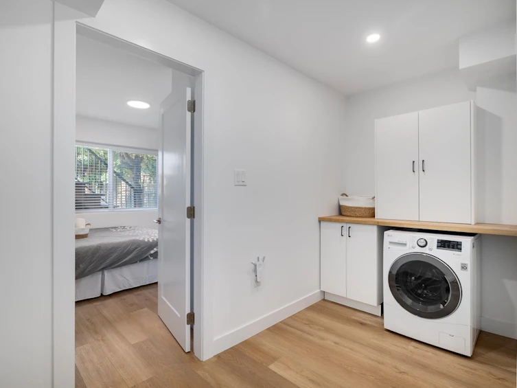 3151 E 23rd Avenue, Vancouver, BC, V5R 1B4 - 32