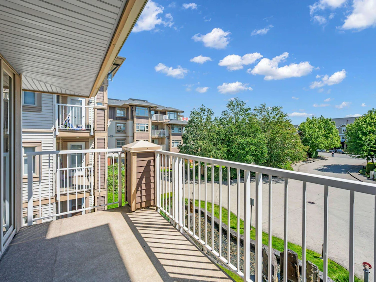302-7339 Macpherson Avenue, Burnaby, BC, V5J 0B1 - 22