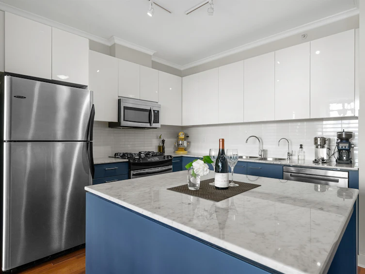 402-2828 Yew Street, Vancouver, BC, V6K 4W5 - 5