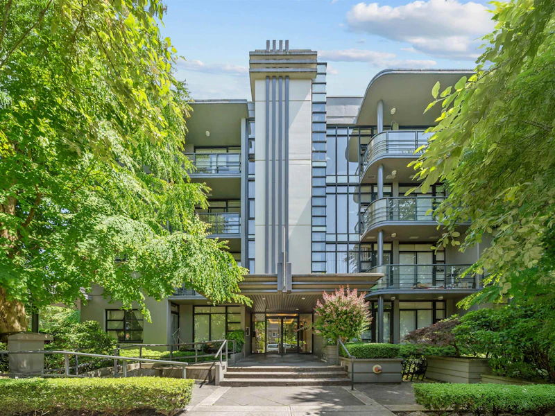 402 - 2828 Yew Street, Vancouver BC V6K 4W5