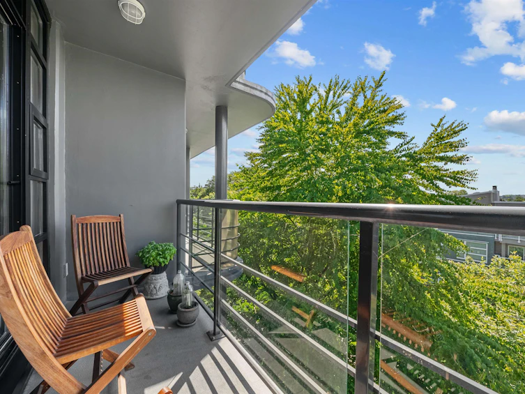 402-2828 Yew Street, Vancouver, BC, V6K 4W5 - 14