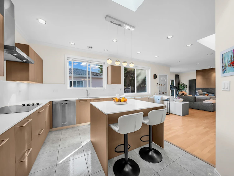 4288 Gilpin Crescent, Burnaby, BC, V5G 2K2 - 27